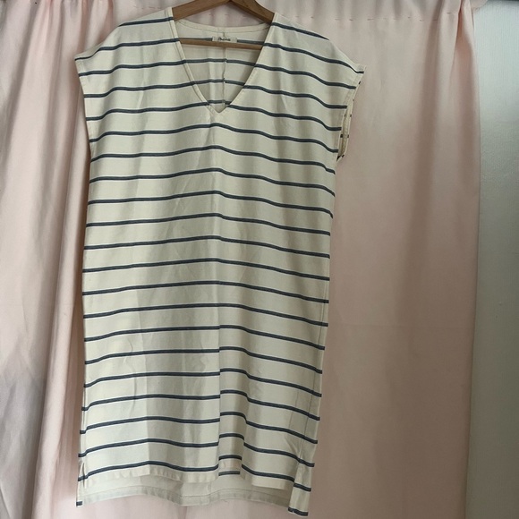 Striped V-Neck Dress - Picture 2 of 7